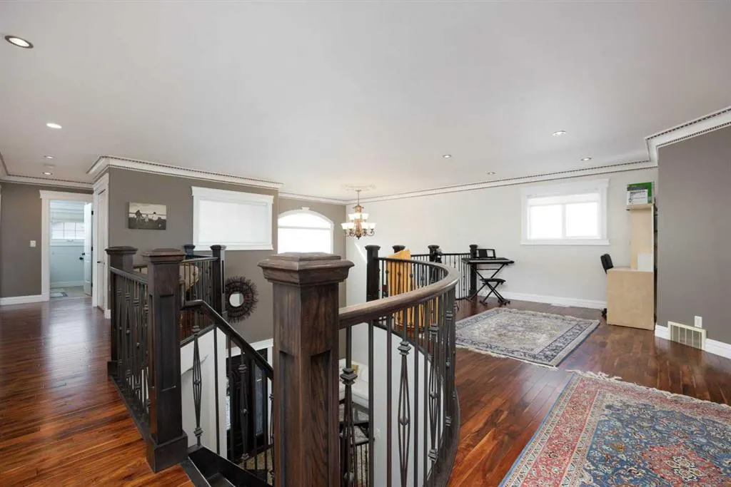 340 Fireweed Crescent