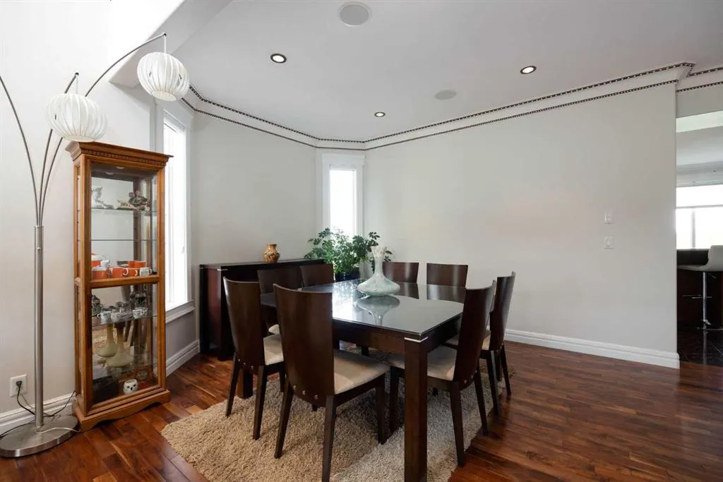 340 Fireweed Crescent