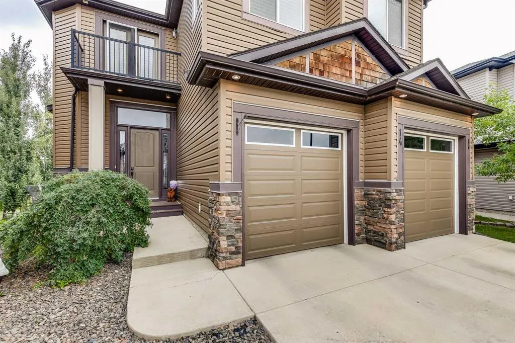 14 Prairie Springs Cove SW