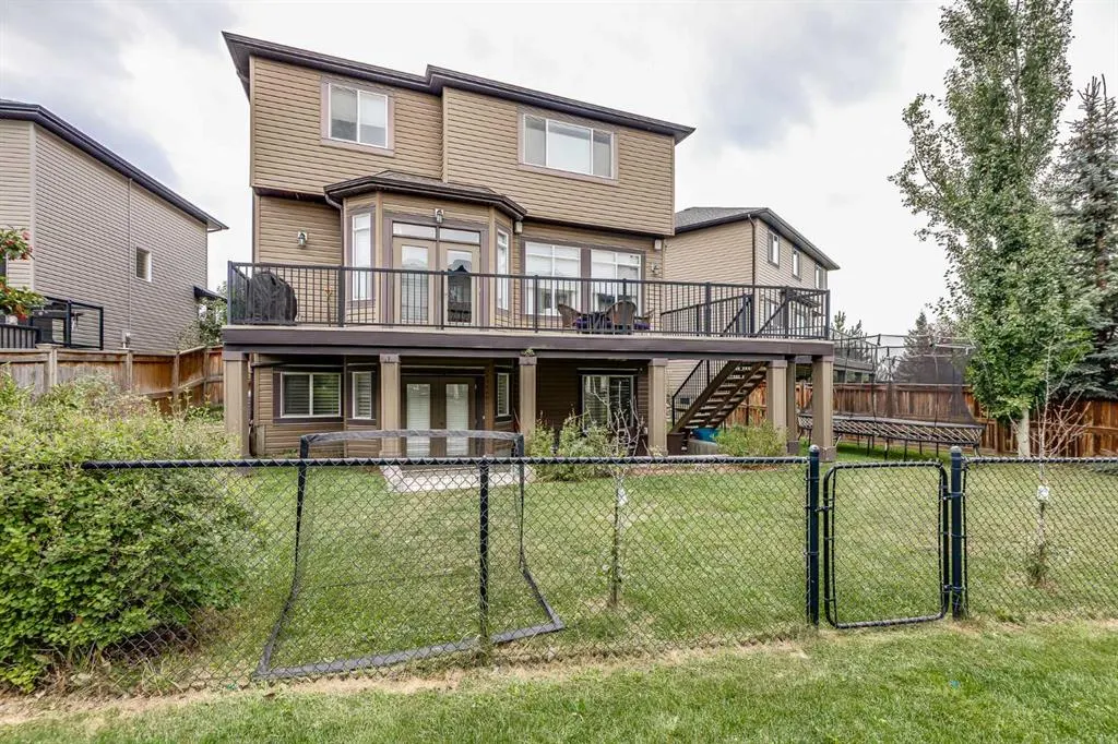 14 Prairie Springs Cove SW
