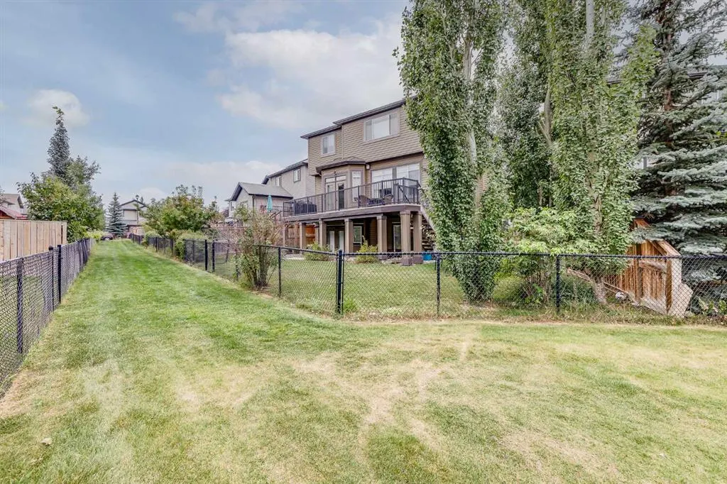14 Prairie Springs Cove SW