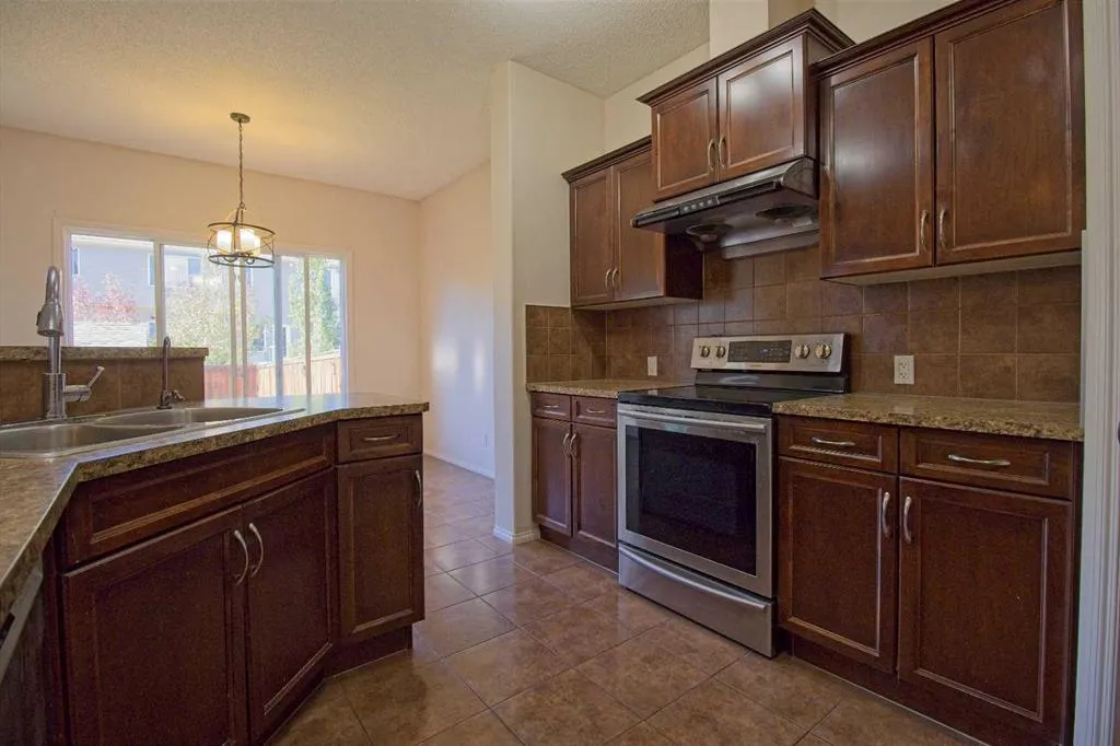 109 Bridlerange Place SW