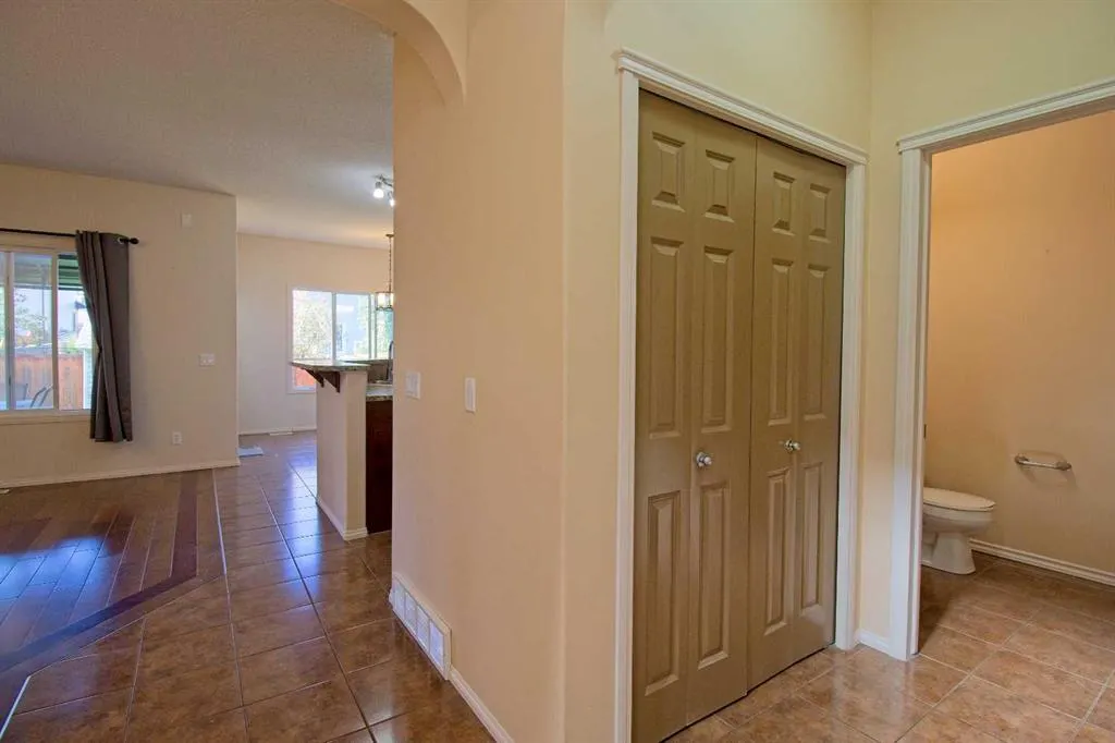 109 Bridlerange Place SW