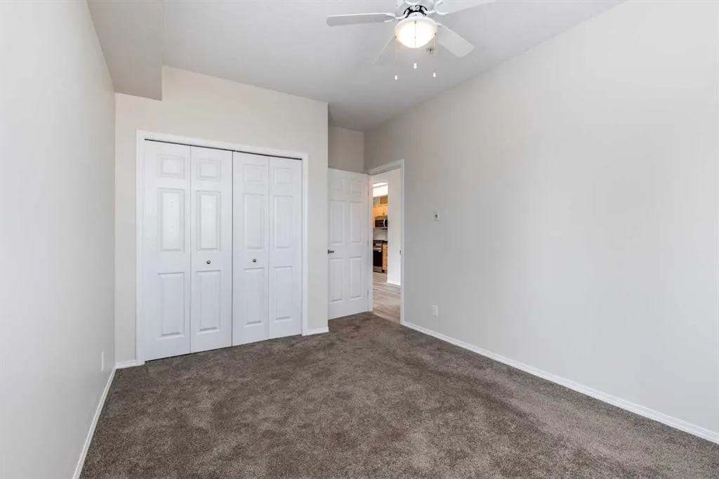 105 Main Street S, #102
