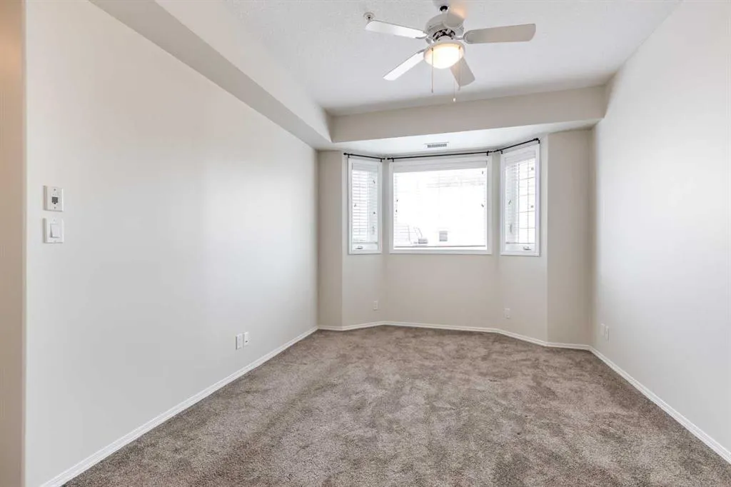 105 Main Street S, #102