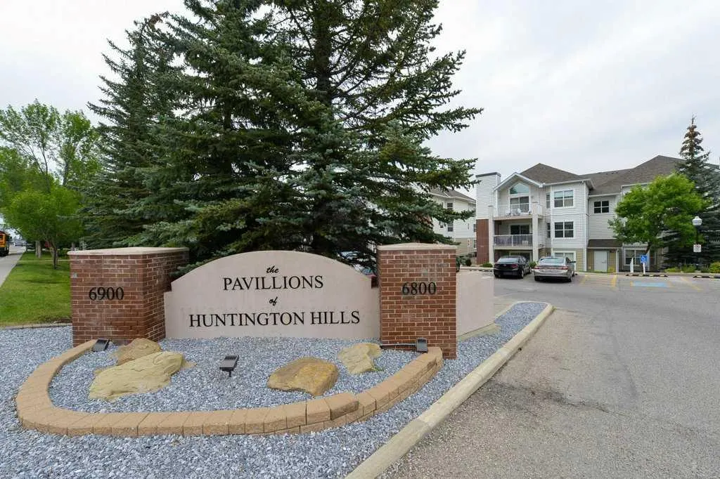 6800 Hunterview Drive NW, #215