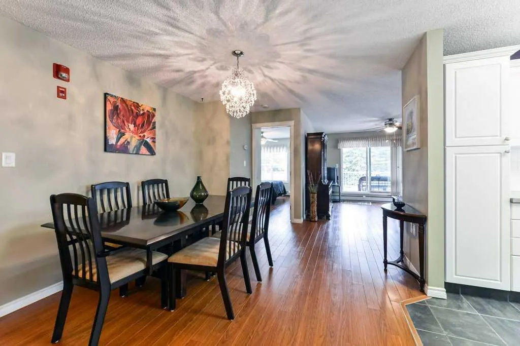 6800 Hunterview Drive NW, #215