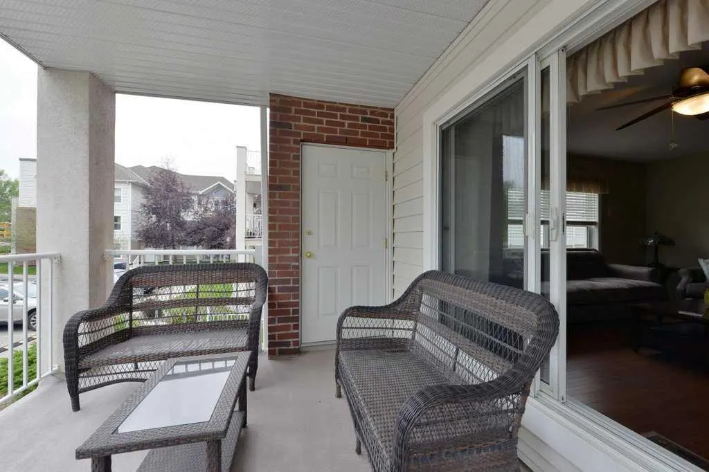 6800 Hunterview Drive NW, #215
