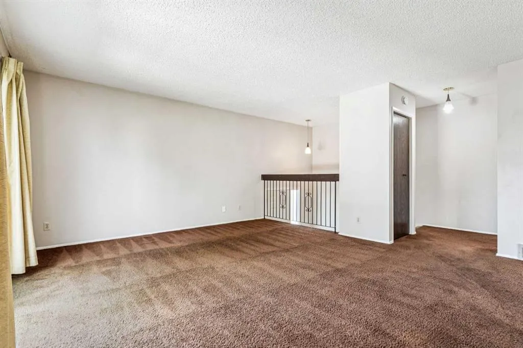 101 Sabrina Way SW