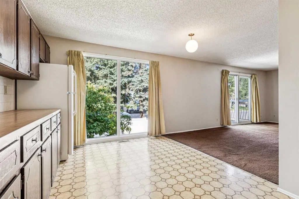 101 Sabrina Way SW