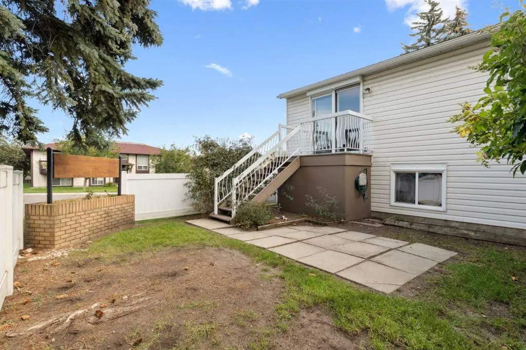 101 Sabrina Way SW