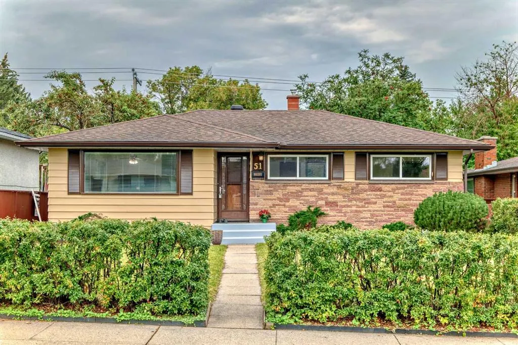 51 Ferncliff Crescent SE