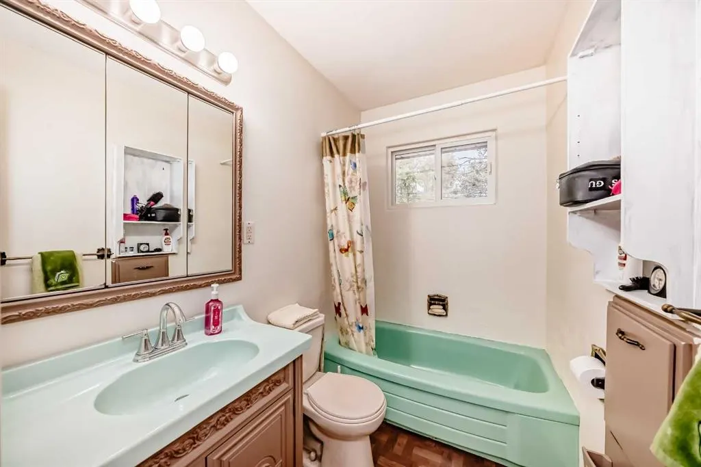 51 Ferncliff Crescent SE