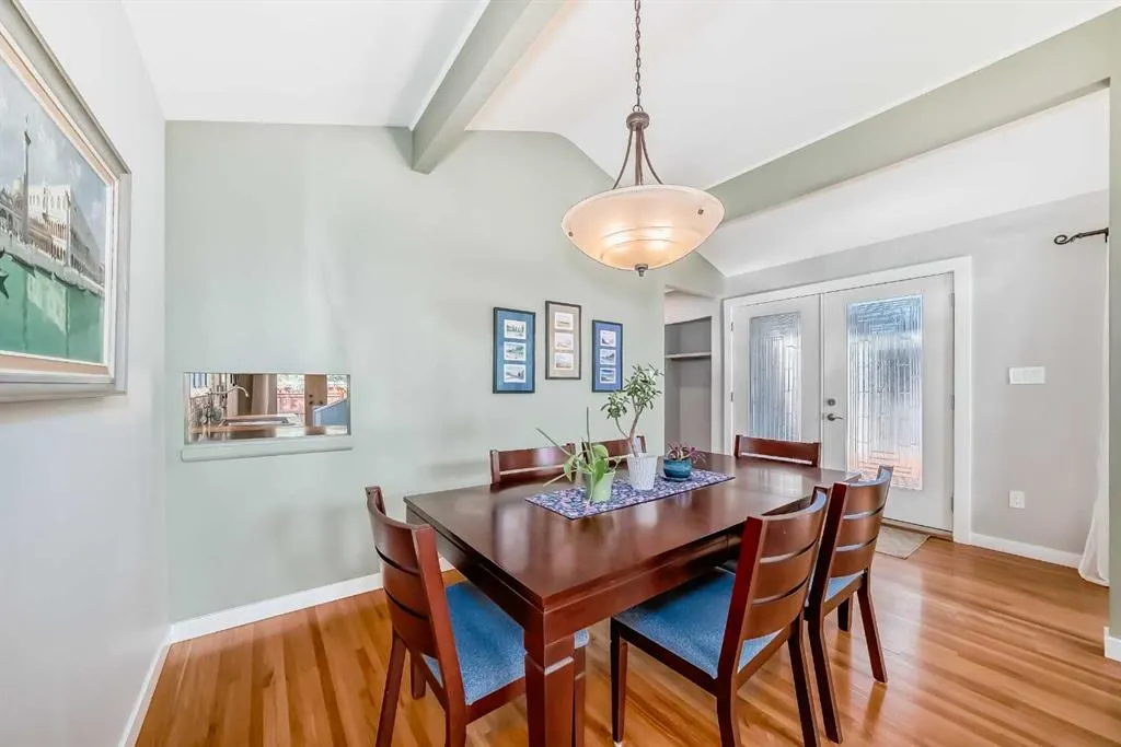 51 Holden Road SW