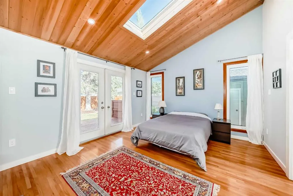 51 Holden Road SW