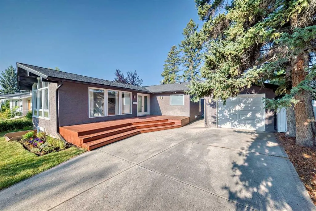 51 Holden Road SW