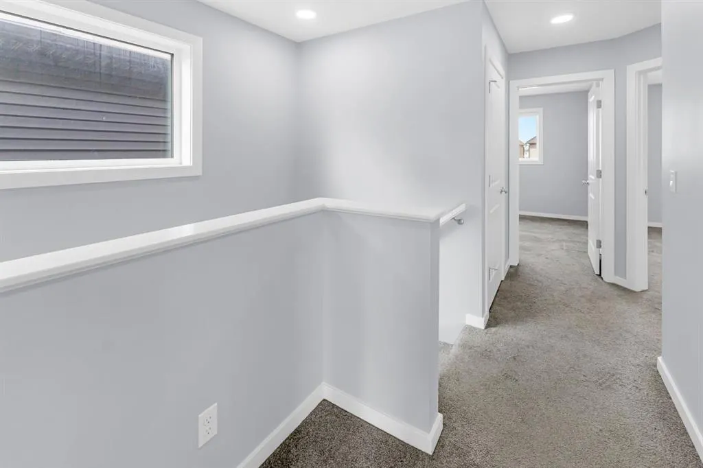 310 Savanna Terrace NE
