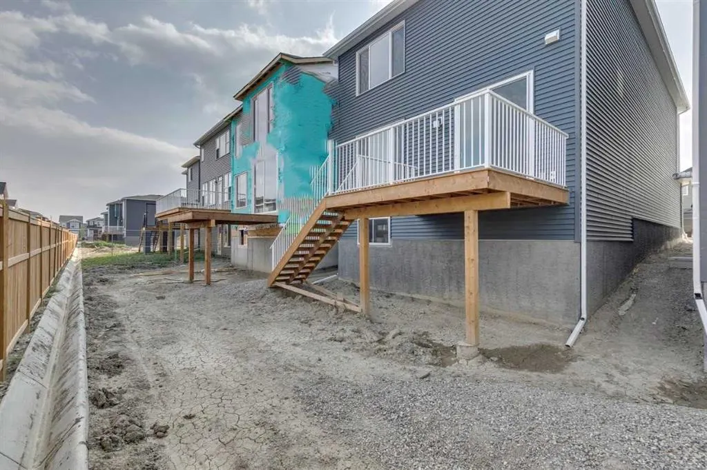 104 Amblefield Grove NW