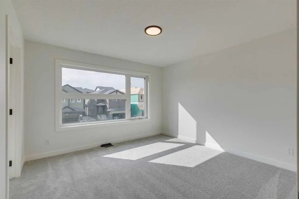 104 Amblefield Grove NW