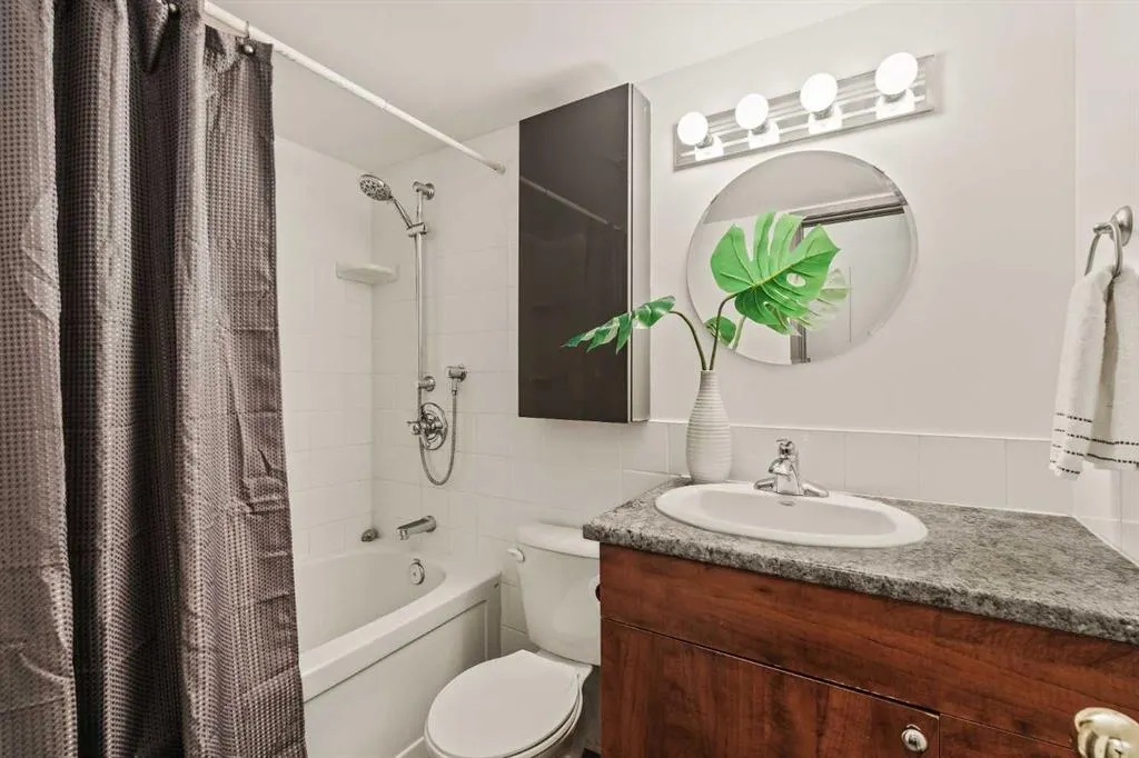 927 19 Avenue SW, #3