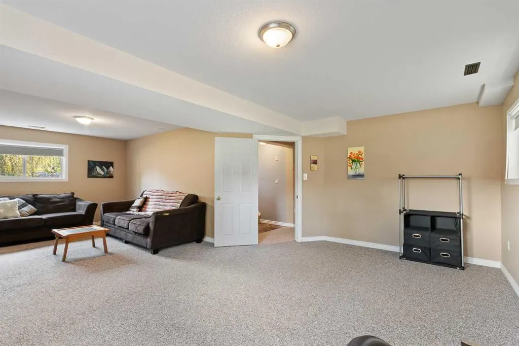 110 Pleasant Drive