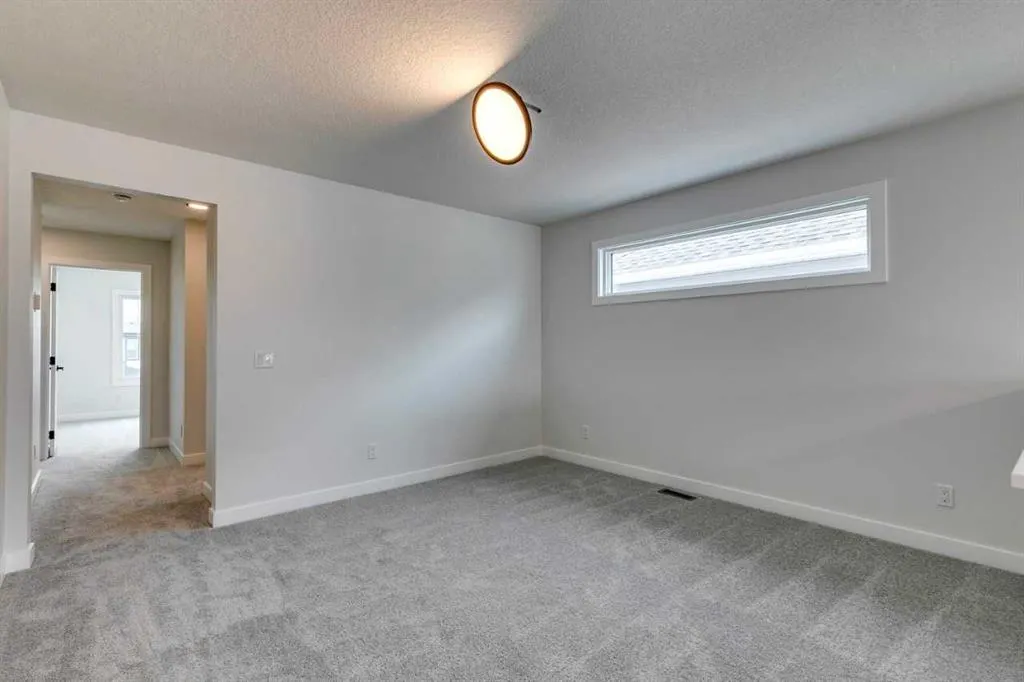 199 Sora Terrace SE