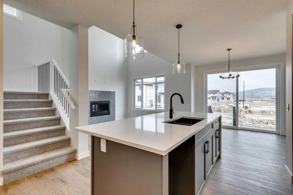 199 Sora Terrace SE