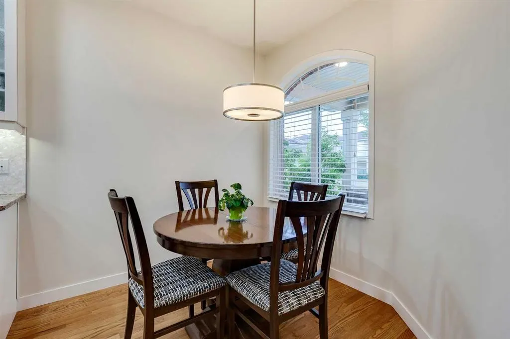 99 Christie Point SW, #11