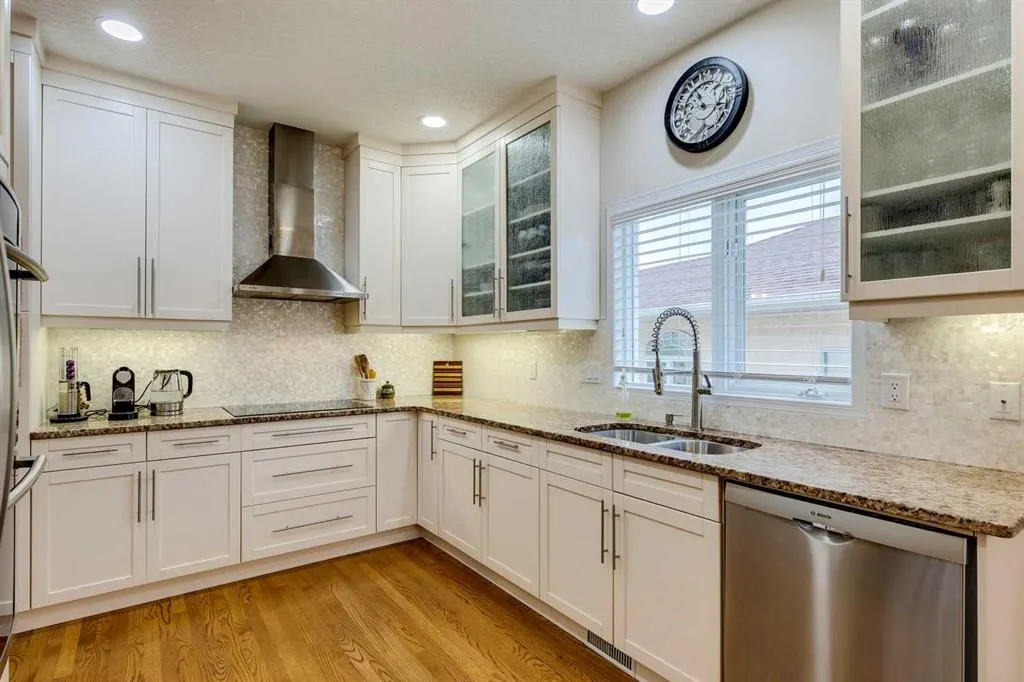 99 Christie Point SW, #11
