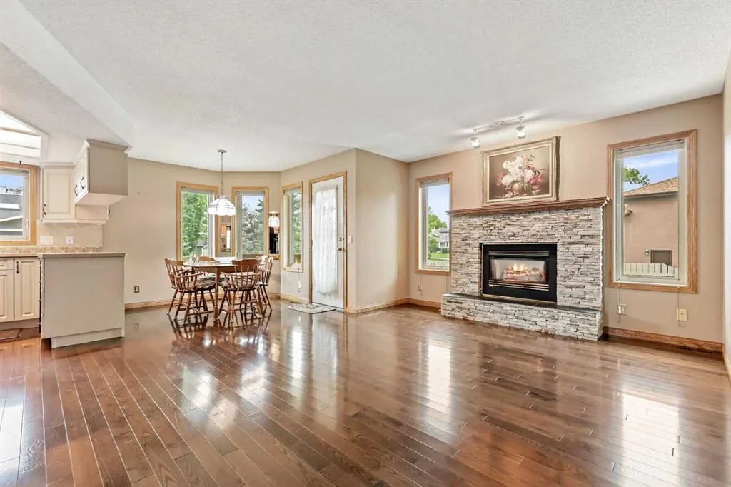 260 Sun Valley Drive SE