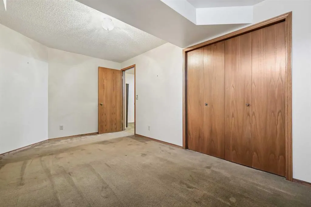 260 Sun Valley Drive SE