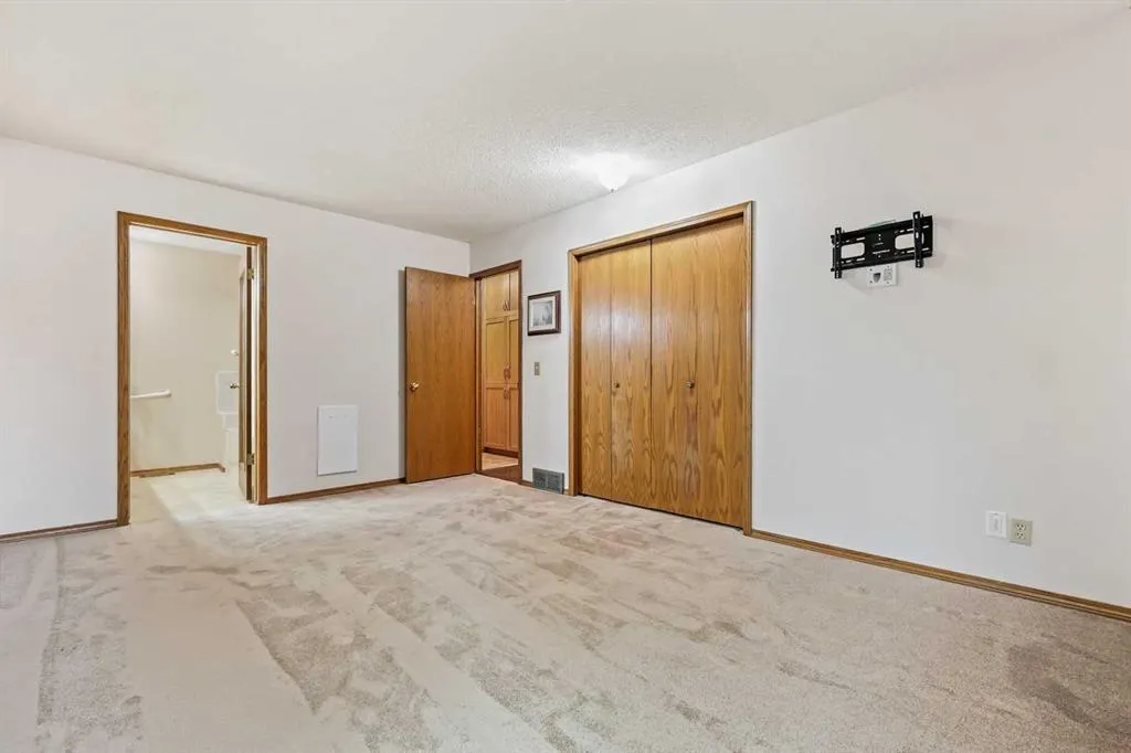 260 Sun Valley Drive SE