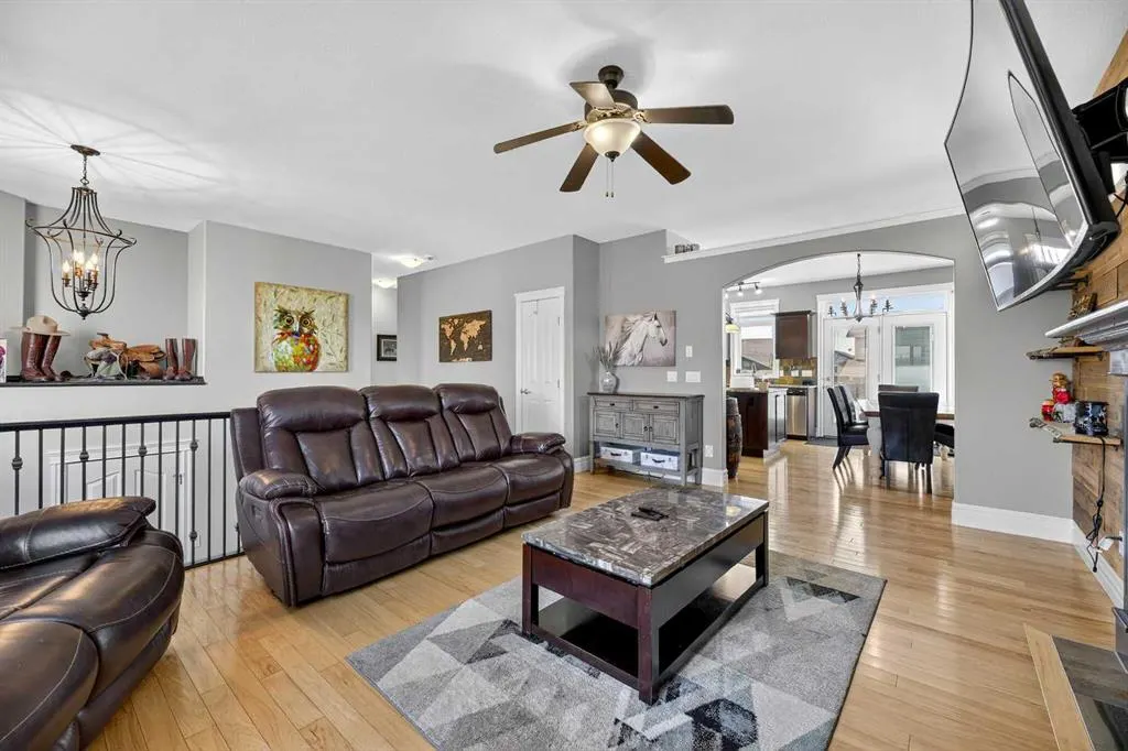 12 Vermont Close