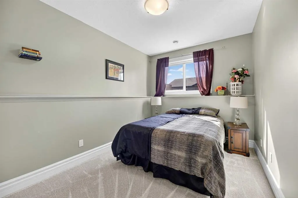 12 Vermont Close