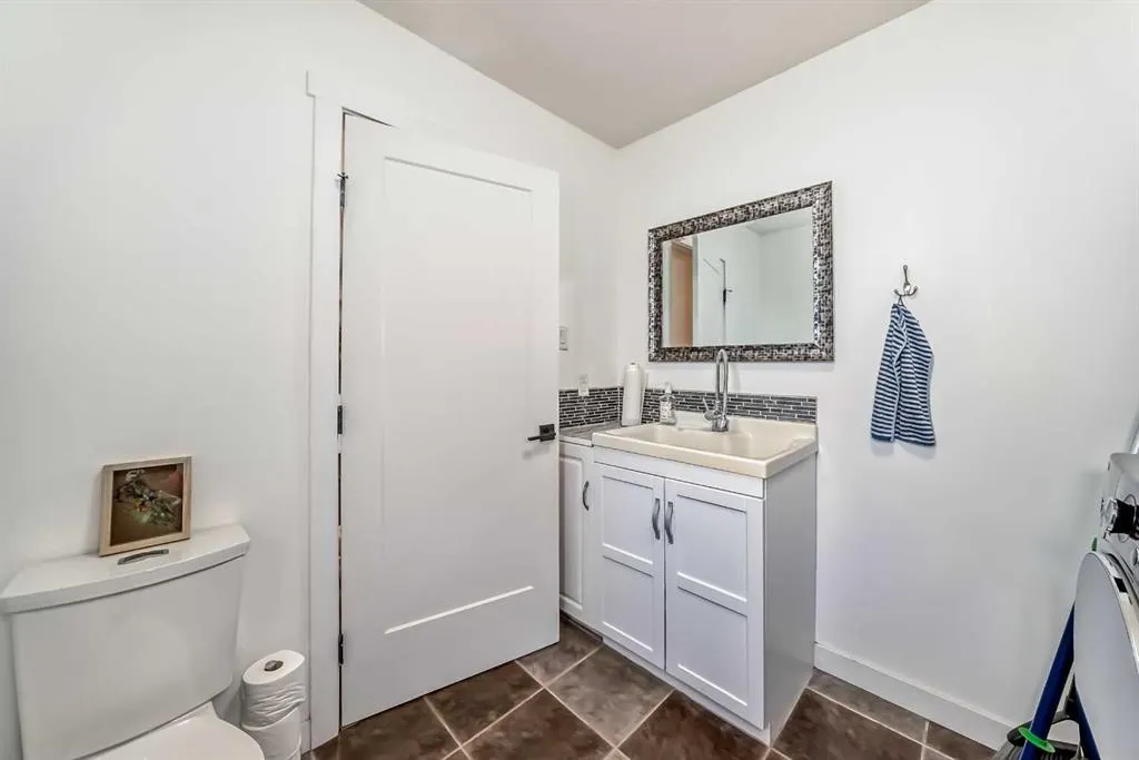 265048 Township Road 432