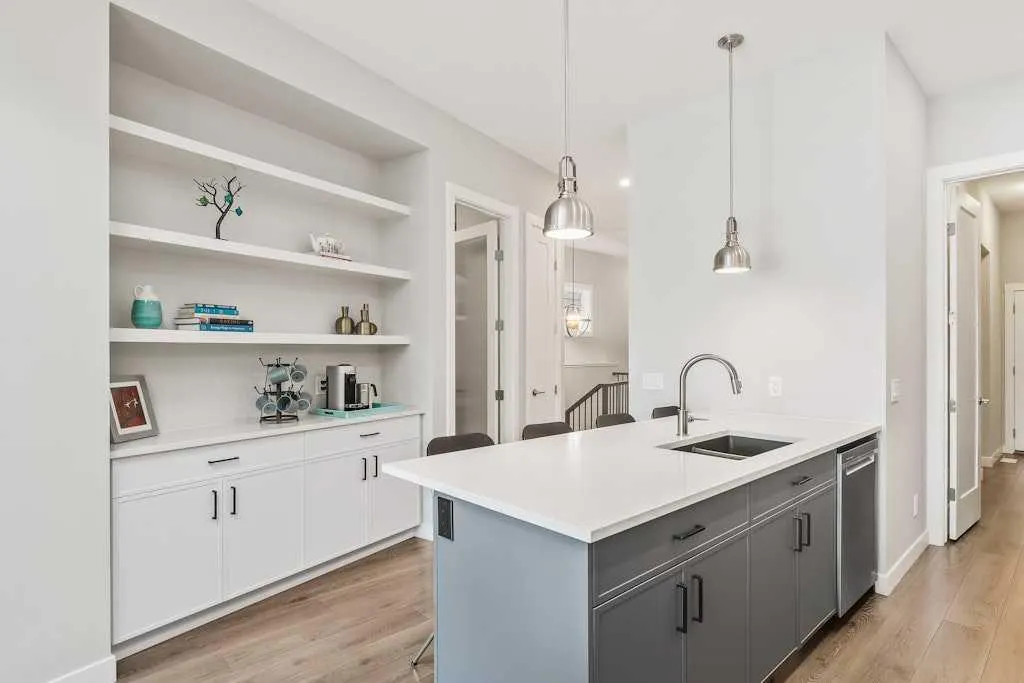 108 Cranbrook Gardens SE