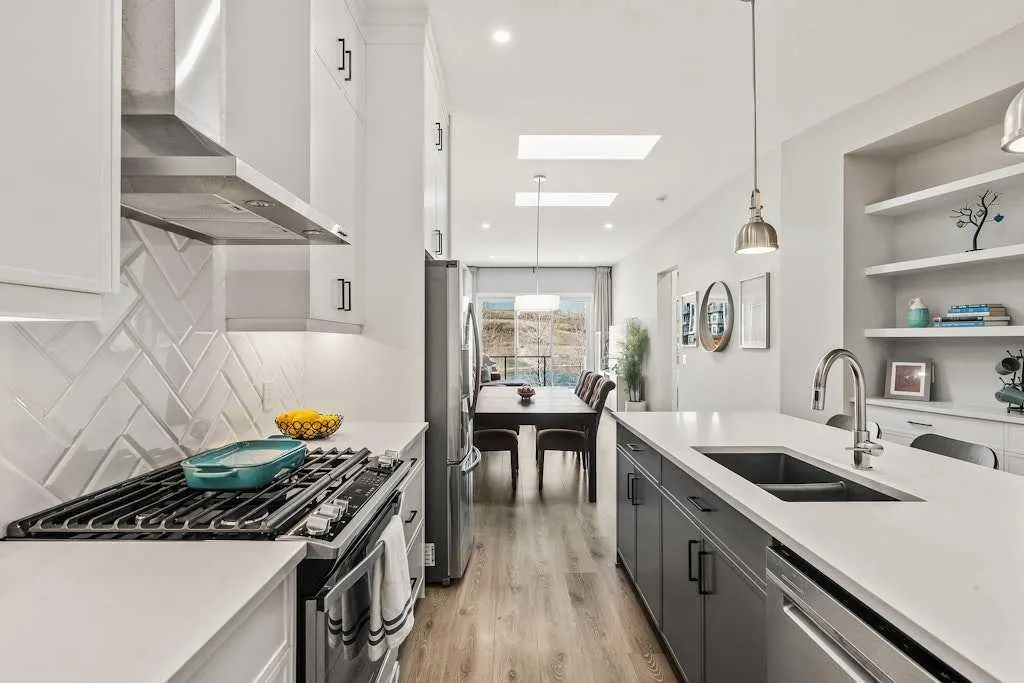 108 Cranbrook Gardens SE