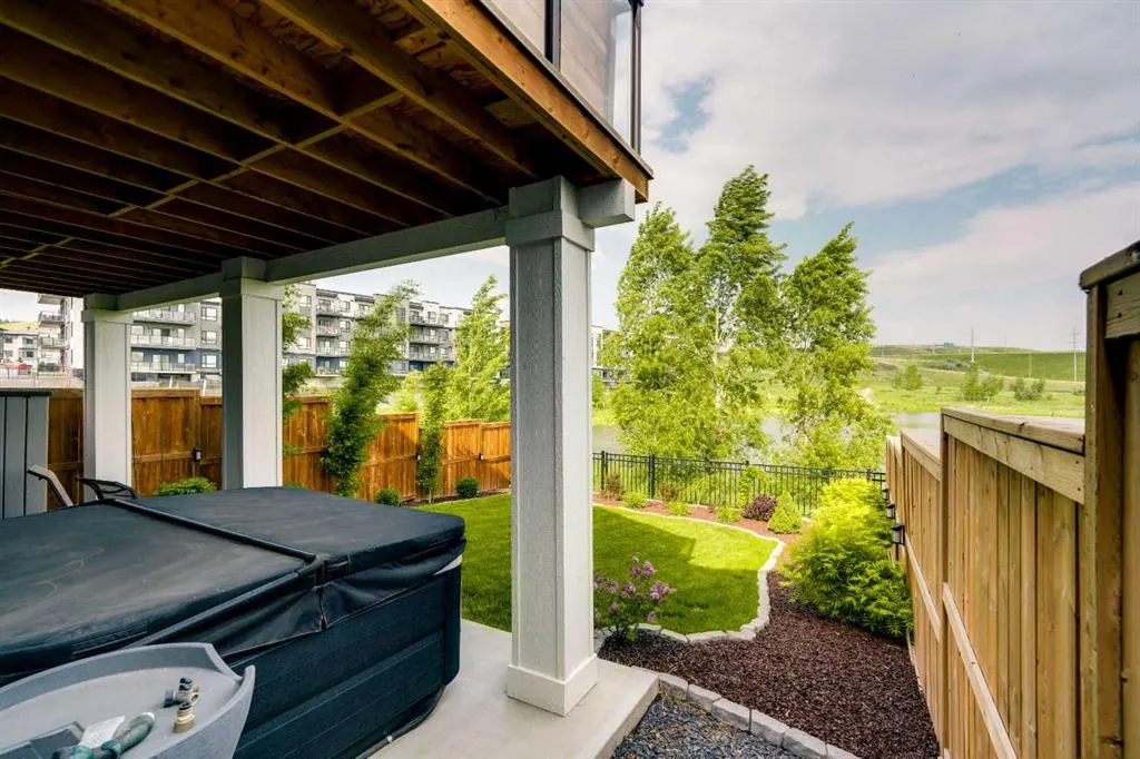 108 Cranbrook Gardens SE