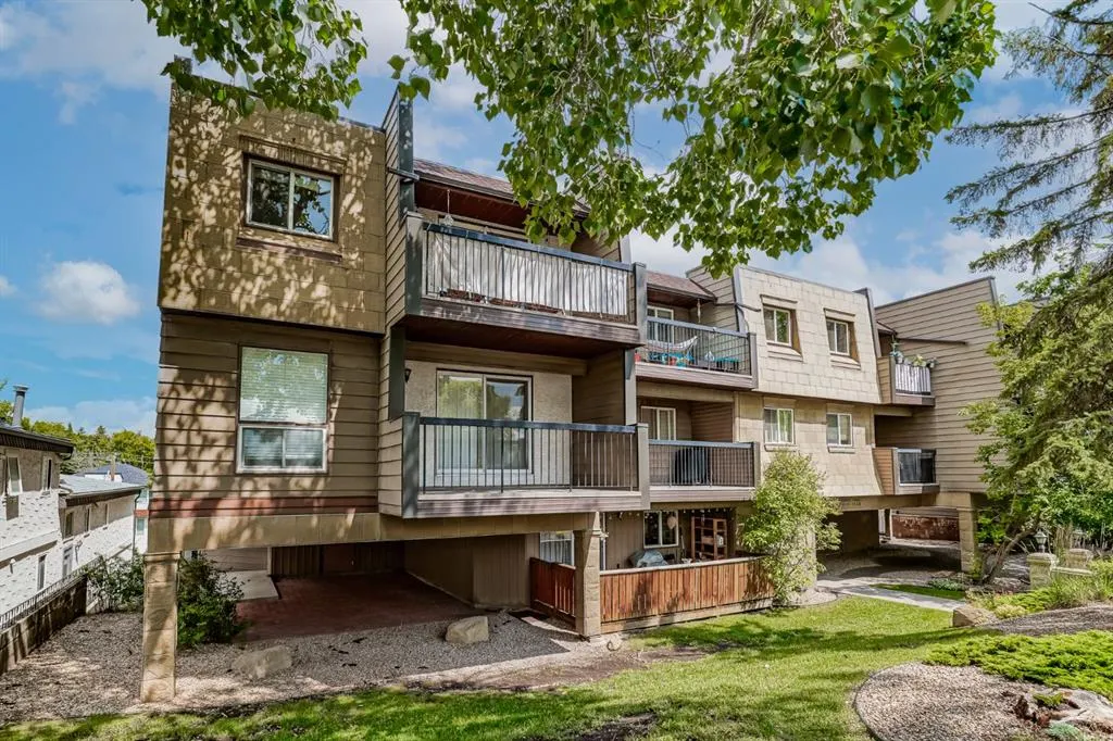 60 38a Avenue SW, #305