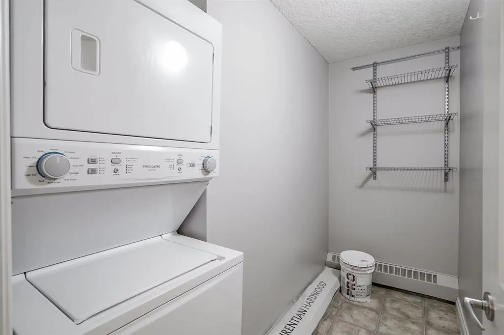 60 38a Avenue SW, #305