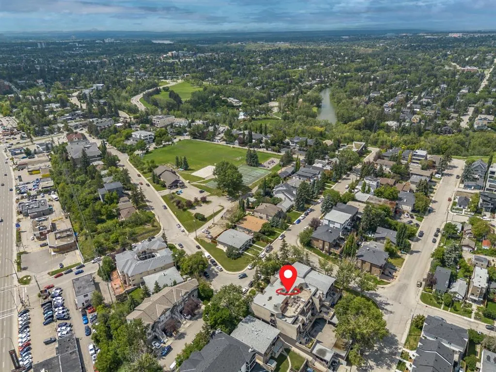 60 38a Avenue SW, #305