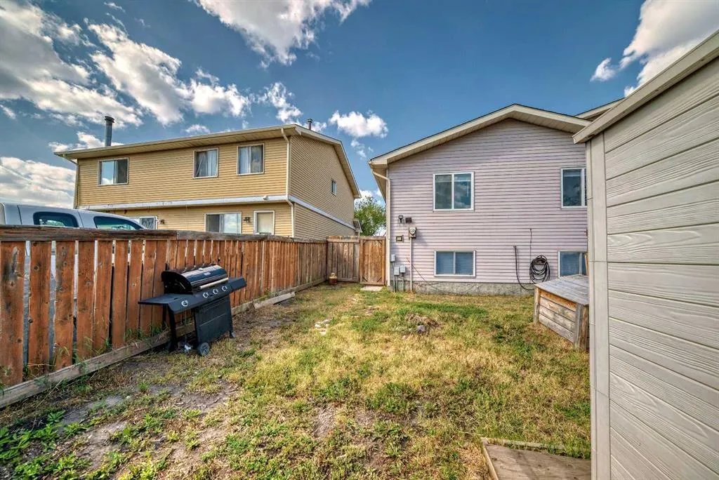 128 Castlebrook Rise