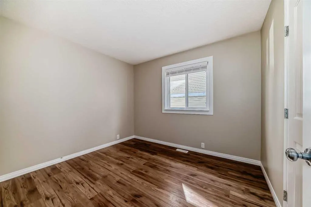128 Castlebrook Rise