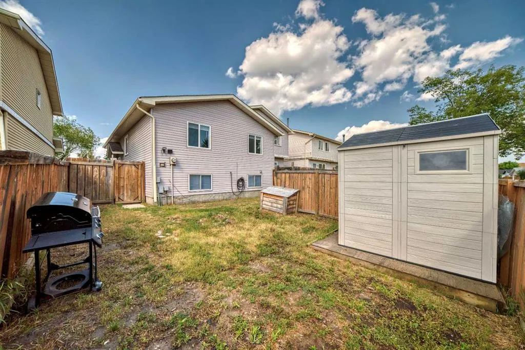 128 Castlebrook Rise
