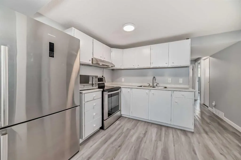 128 Castlebrook Rise