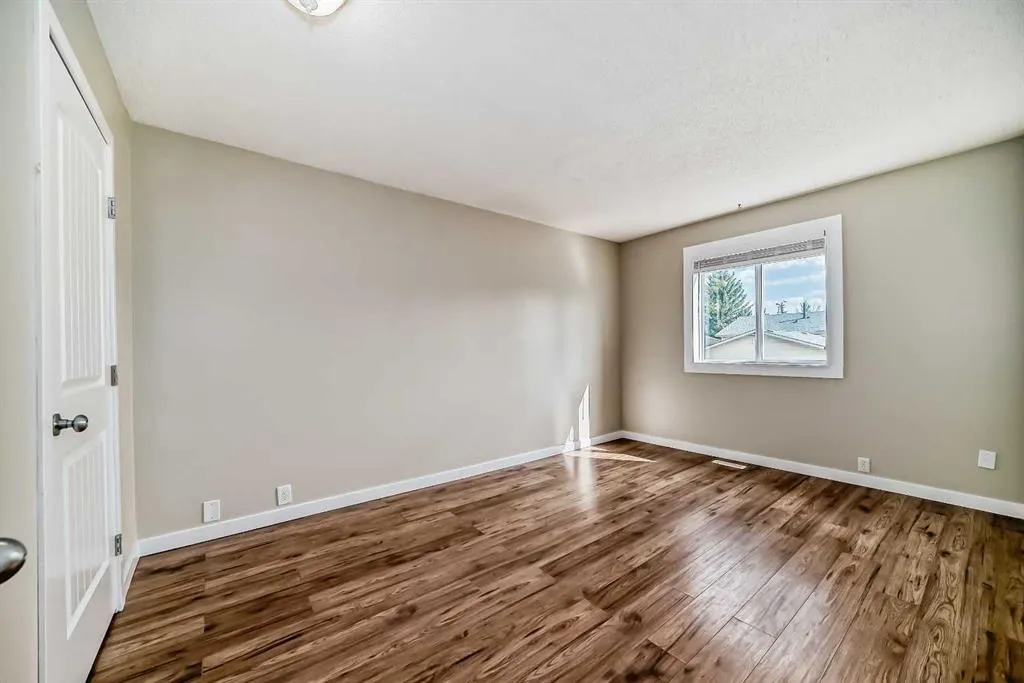 128 Castlebrook Rise