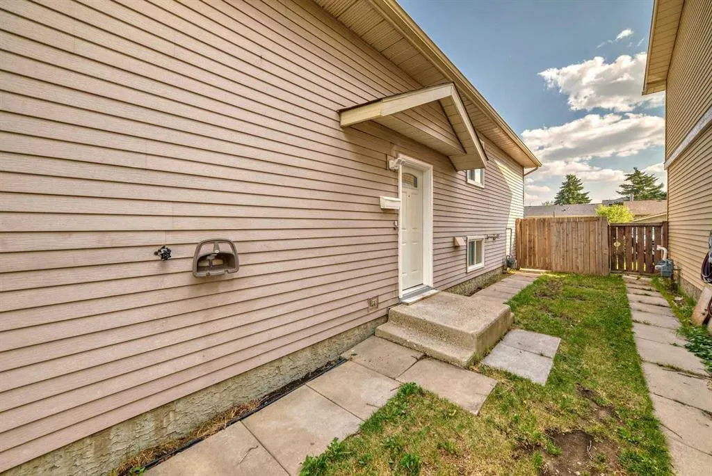 128 Castlebrook Rise