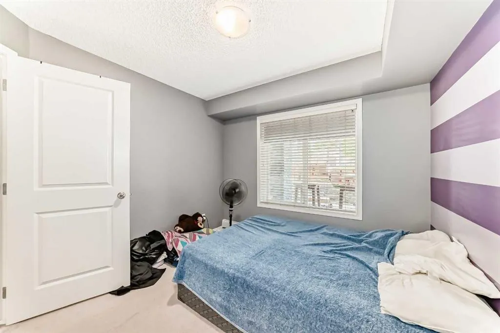 195 Kincora Glen Road NW, #111