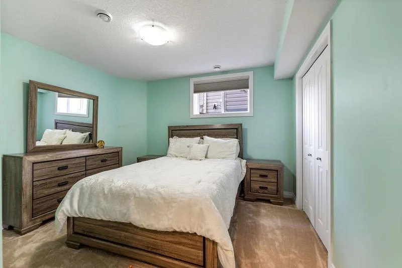 115 Kincora View NW