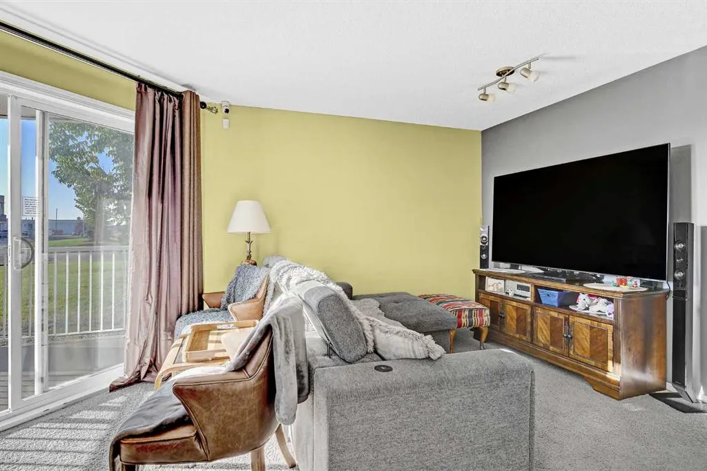 11220 104th Avenue, ##114